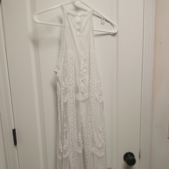 White lace /crochet Dress - Picture 4 of 4